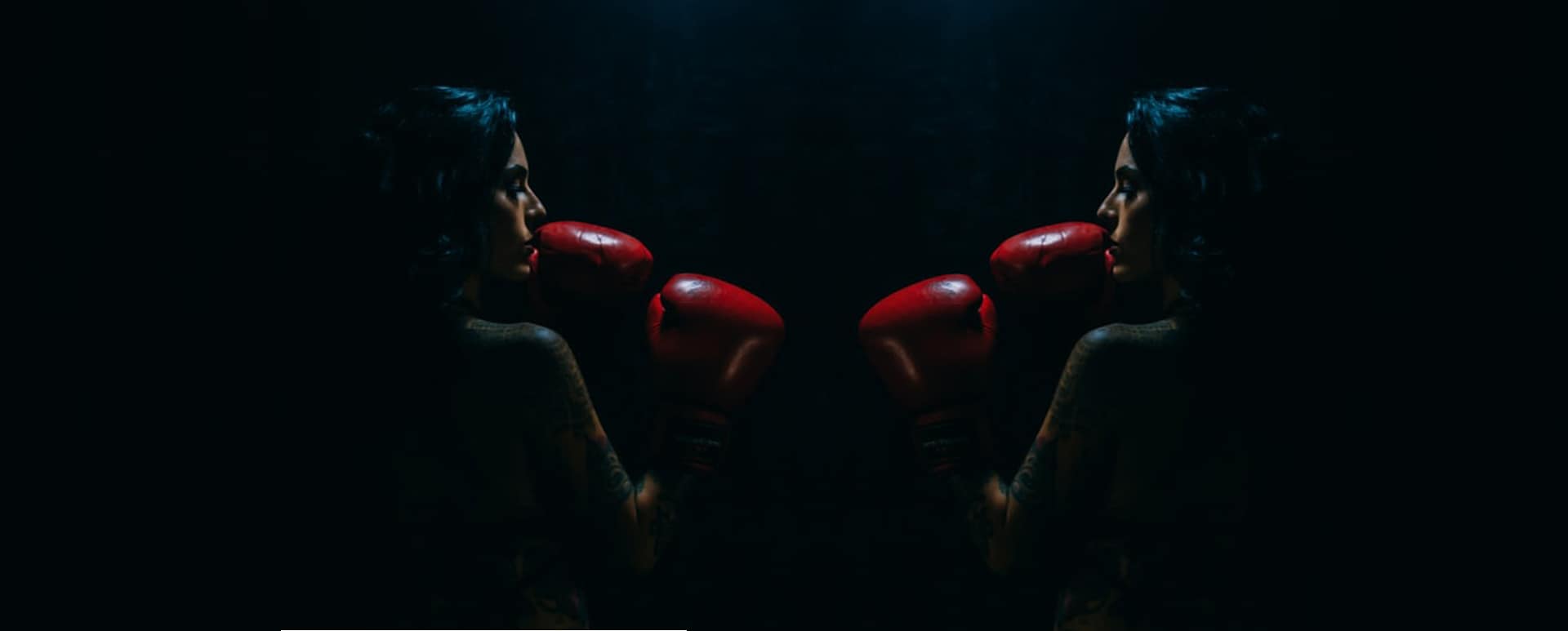 simon-hajducki-unsplash-spiegel Schattenboxen